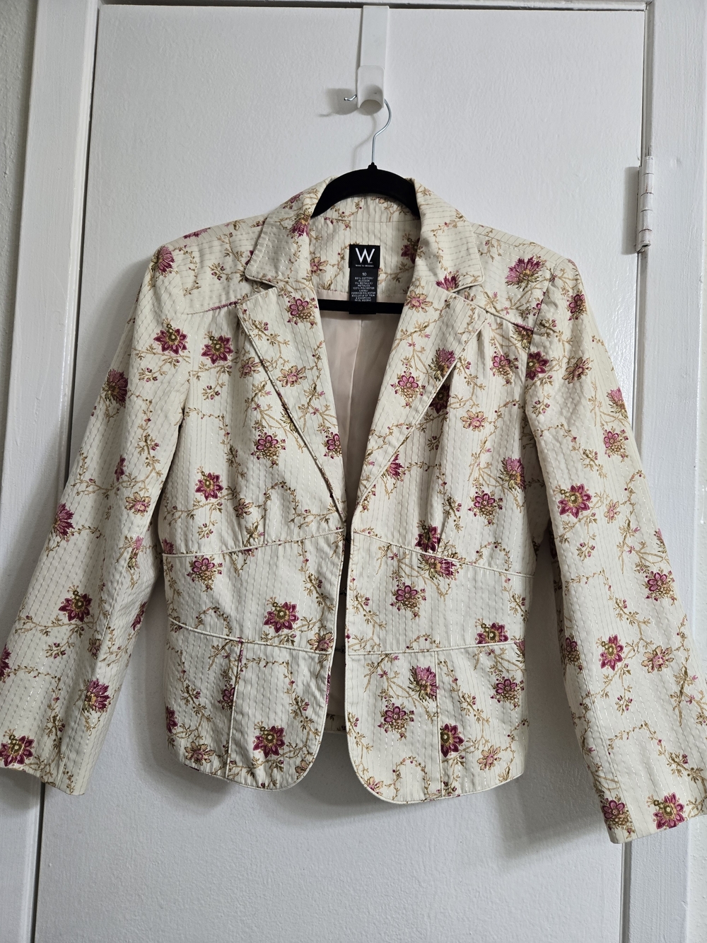 White House Black Market Cream Quilted Floral Blazer with Pink Accents